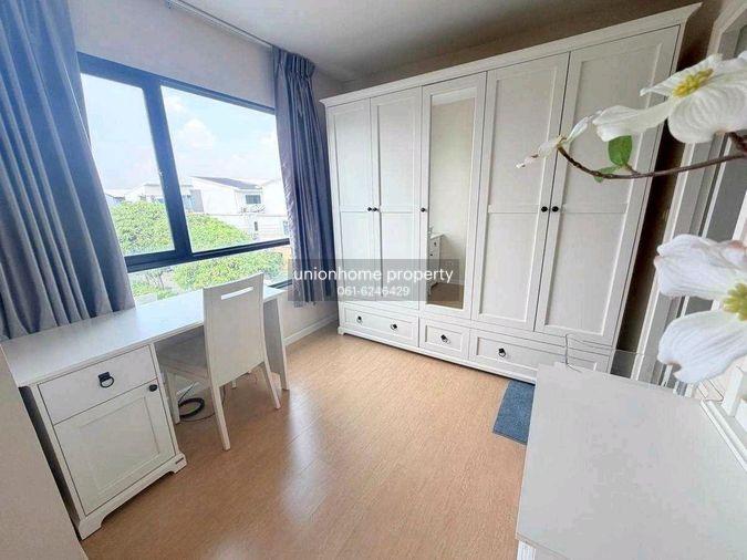 รูป ขายทาวน์โฮม 3 ชั้น พาทิโอ วัชรพล-รามอินทรา เหมาะสำหรับอยู่อาศัย หรือทำโฮมออฟฟิศ (N.2061) - รูปที่ 4/5