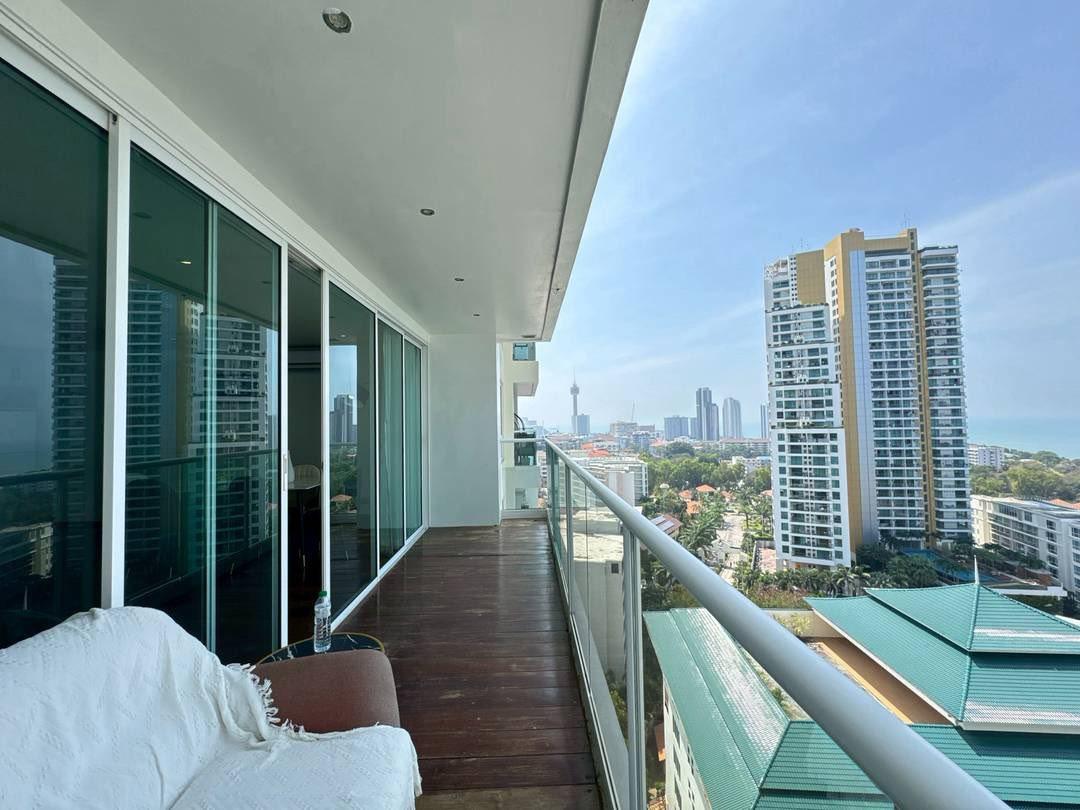 picture 2 Bedroom Condo for Sale The View Cozy Beach Pratumnak Hill - 3/13