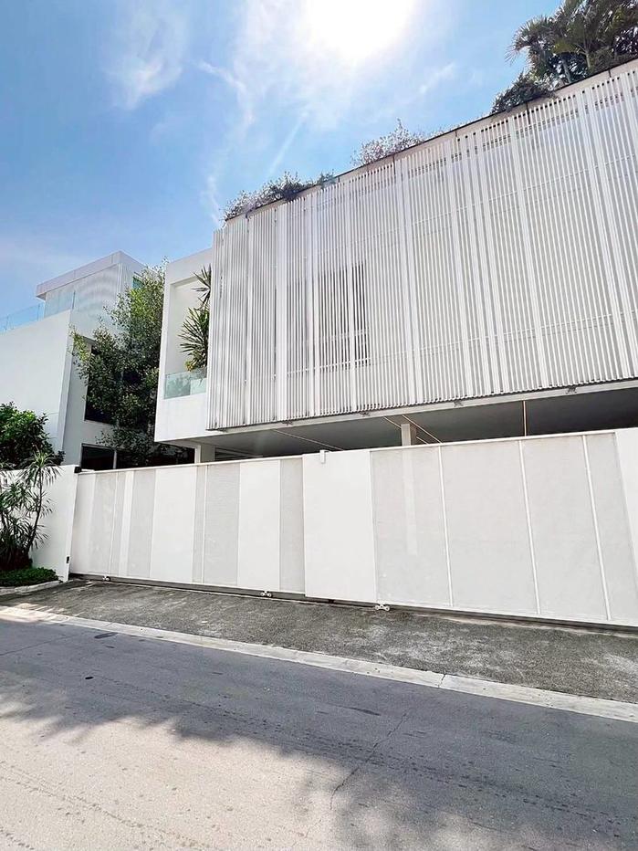 รูป ให้เช่าบ้านเดี่ยว  📍 Vive Ekkamai Ramintra   📍 ขนาด 801 ตรม ราคาเช่า  400,000/ month  - รูปที่ 1/15