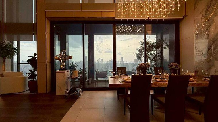 รูป 💎Penthouse Duplex ที่ดีที่สุดย่าน พระราม9 - อโศก  📍  The Esse At Singha Complex  📍  Rent Prices   600,000/ month.  - รูปที่ 17/20