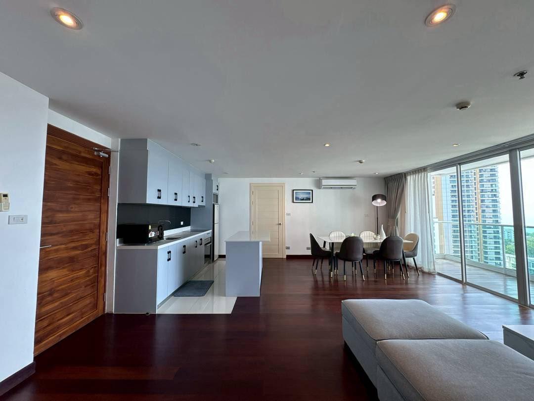 picture 2 Bedroom Condo for Sale The View Cozy Beach Pratumnak Hill - 5/13