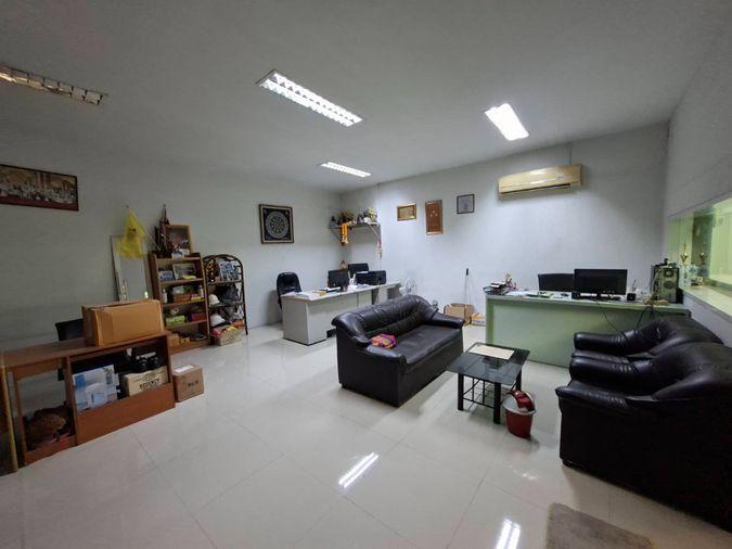 picture Warehouse and building for sale in Chonburi. - 17/64