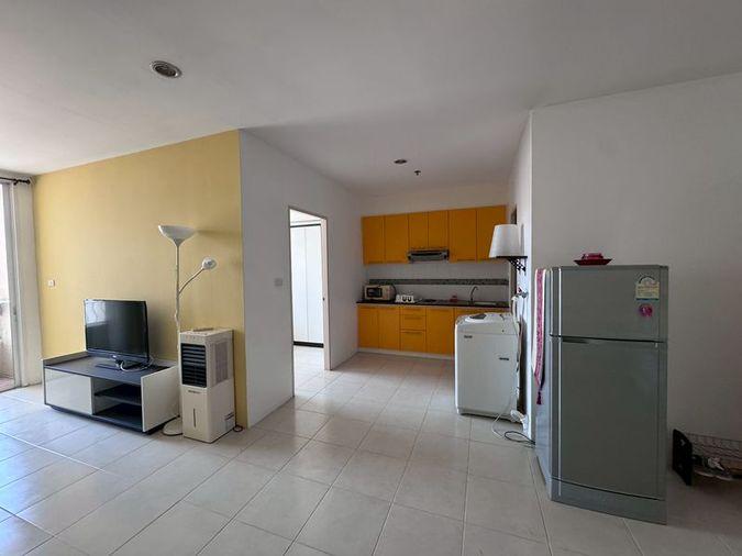 picture Affordable condo for rent in Sriracha. Beautiful room with great view, fully furnished and move in Ready - 8/11