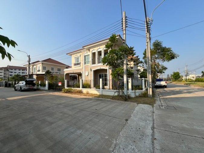 รูป บ้านเดี่ยว 2 ชั้น  โครงการ ลลิล เดอะ เพรสทีจ (หลังมุม)   ประชาอุทิศ-สุขสวัสดิ์ ตำบล บ้านคลองสวน อำเภอพระสมุทรเจดีย์ สมุทรปราการ (ราคา 4,900,000  บาท)  - รูปที่ 15/53
