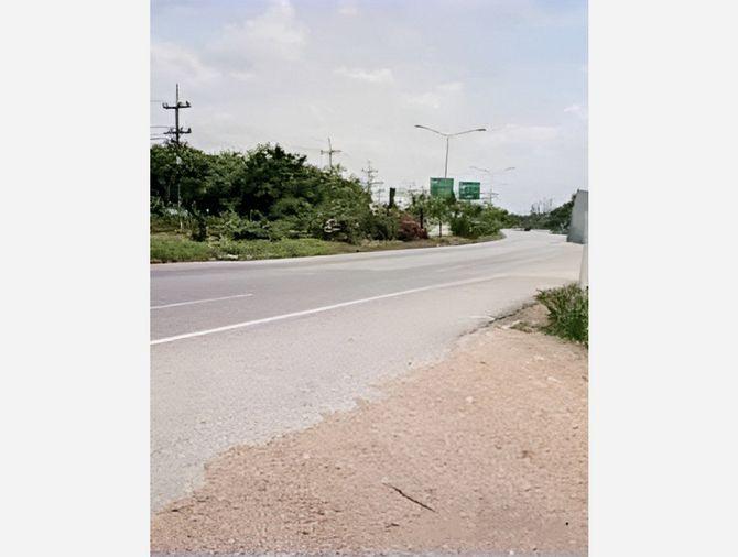 รูป Call : 064-556-2499 ขายที่ดินติดถนนสุวรรณศร อำเภอวัฒนานคร จังหวัดสระแก้ว 43 ไร่เศษ ทำเลทอง ใกล้ตัวเมืองสระแก้ว ใกล้เขตเศรษฐกิจพิเศษ - รูปที่ 3/10