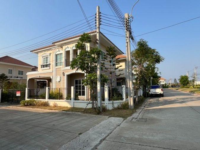 รูป บ้านเดี่ยว 2 ชั้น  โครงการ ลลิล เดอะ เพรสทีจ (หลังมุม)   ประชาอุทิศ-สุขสวัสดิ์ ตำบล บ้านคลองสวน อำเภอพระสมุทรเจดีย์ สมุทรปราการ (ราคา 4,900,000  บาท)  - รูปที่ 12/53