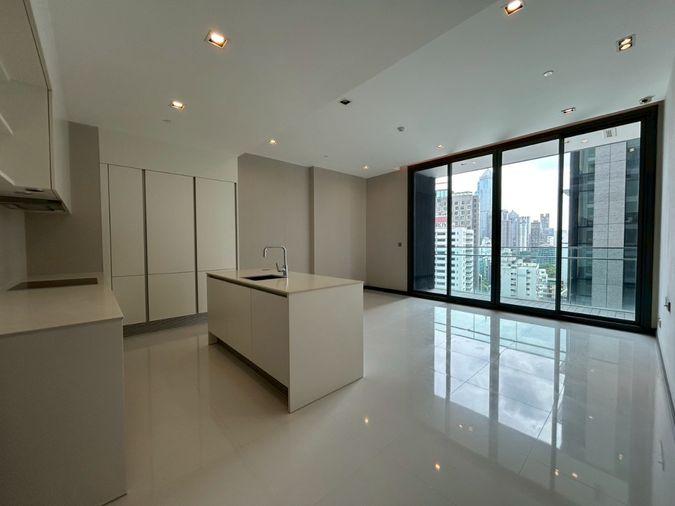picture Starting from THB 20 million, own a Sukhumvit condominium with fixed parking and direct 0-metre access to the Green Line BTS. - 5/22