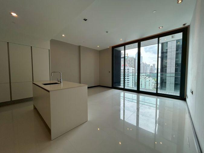 picture Starting from THB 20 million, own a Sukhumvit condominium with fixed parking and direct 0-metre access to the Green Line BTS. - 16/22