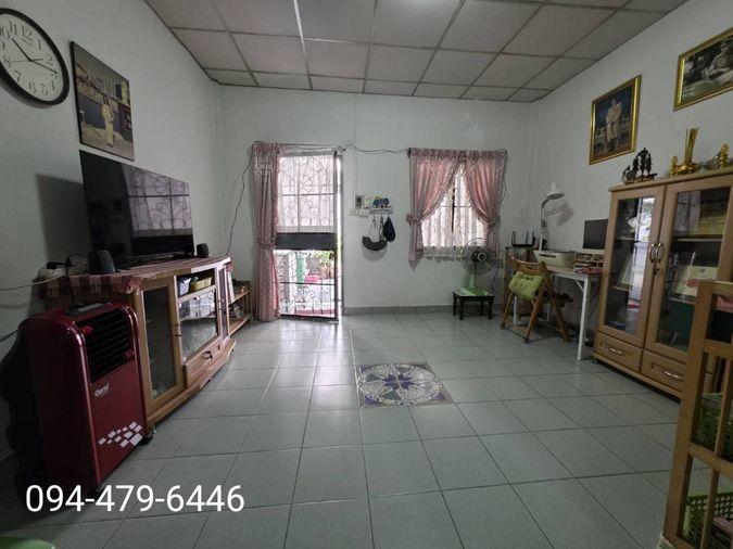 picture Krungthong4 nawamin 111 rd., Lotus phokeaw - 4/12