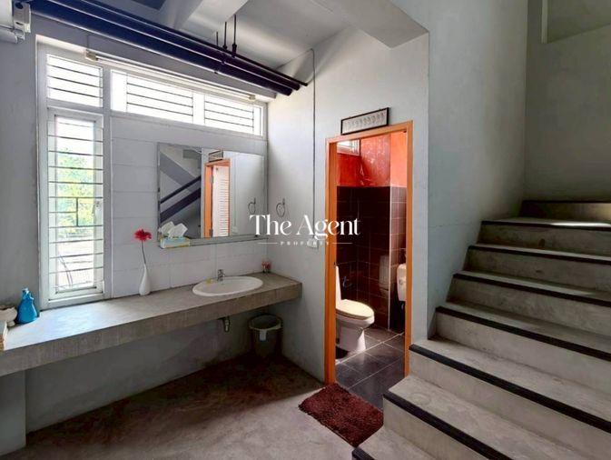 รูป ให้เช่า สำนักงาน-โกดัง ลาดพร้าว101–โยธินพัฒนา เนื้อที่ 180 ตร.ว. พท.ใช้สอย 905 ตร.ม. 4 ชั้น โซล่าเซลล์ 10kW รองรับ คลังสินค้า ใกล้เลียบด่วน นวมินทร์ - รูปที่ 26/32