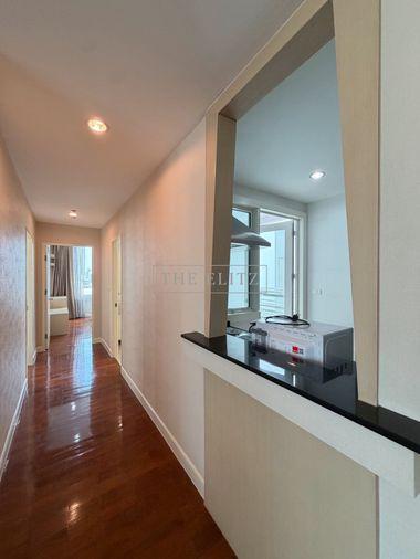 รูป ✨การอยู่อาศัยที่เหนือระดับ...ในทำเลที่ทรงคุณค่าที่สุดของกรุงเทพ  ที่ Siri Residence Sukhumvit 24 ✨ - รูปที่ 11/28