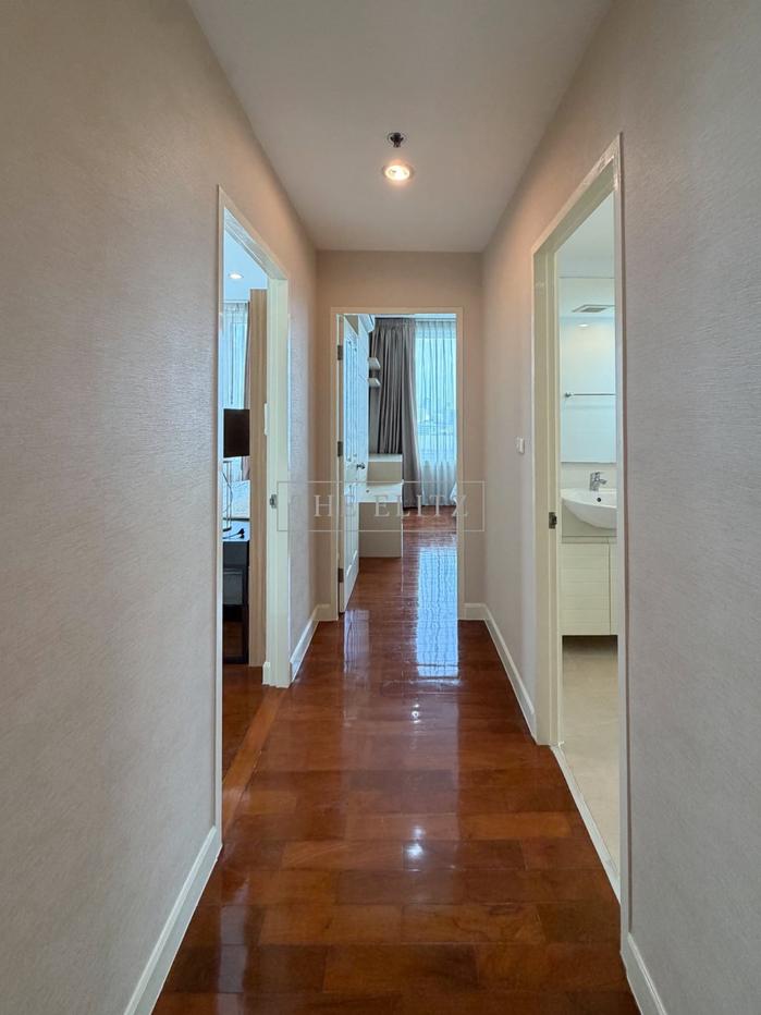 รูป ✨การอยู่อาศัยที่เหนือระดับ...ในทำเลที่ทรงคุณค่าที่สุดของกรุงเทพ  ที่ Siri Residence Sukhumvit 24 ✨ - รูปที่ 10/28