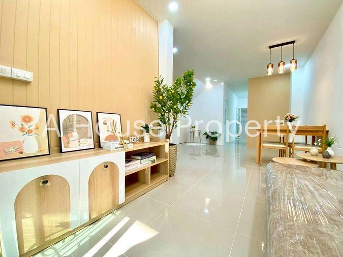 รูป ขายทาวน์โฮม หมู่บ้านเพิ่มทรัพย์ รีโนเวทใหม่ ติดถนนหลัก บึงวรกิจ - รูปที่ 2/15