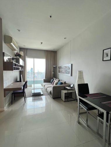 picture Condo for rent in Circle Phetchaburi 36  - 1/11