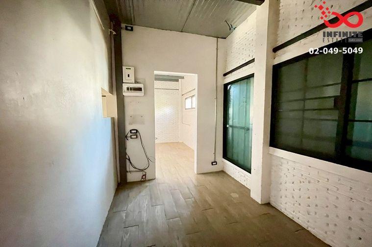 รูป ขายบ้านชั้นเดียว 103 ตรว.ซอยลาดพร้าว 81 แปลงมุม ทำออฟฟิศ คาเฟ่ ร้านอาหาร ใกล้ทางด่วน-รถไฟฟ้า - รูปที่ 8/13