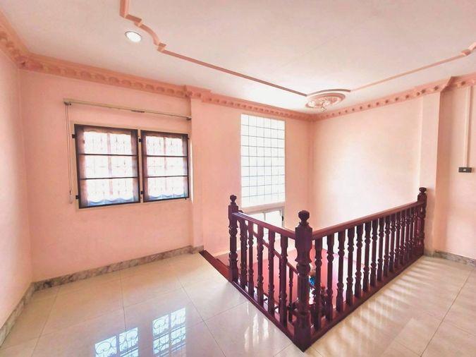 รูป ปล่อยเช่า‼️บ้านเดี่ยว มบ.ช.รุ่งเรือง 6 ขนาด 54 วา 4 ห้องนอน 3 ห้องน้ำ จอดรถได้ 2 คัน บางบัวทอง นนทบุรี - รูปที่ 17/20