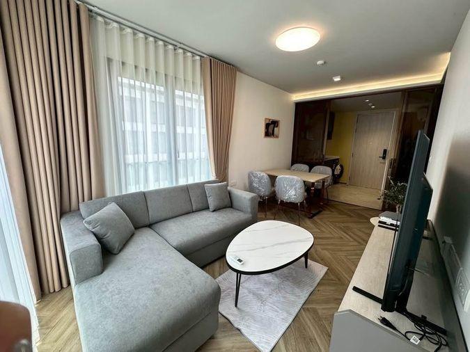 รูป ให้เช่าคอนโด : 2 ห้องนอน  Chapter Thonglor 25  ห้องมุม วิวสระ  (Rt-01) - รูปที่ 1/15