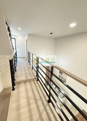 รูป 🏠 ให้เช่าบ้าน : Altitude Kraf Bangna (อัลติจูด คราฟ บางนา) รหัสทรัพย์ | 📌LNP-H957 - รูปที่ 10/56