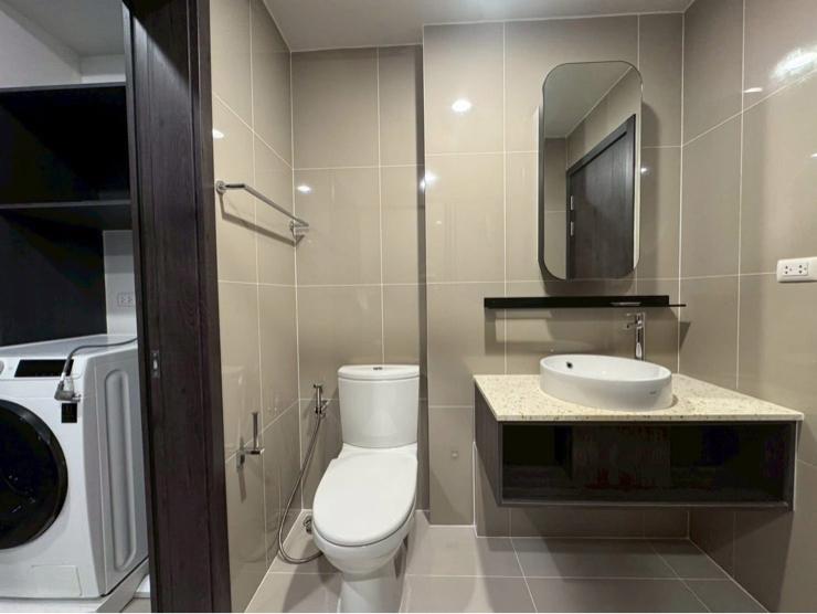 picture 📍XT HUAIKHWANG✨ Fully Furnished (1Bed 1Bath) Area 35 SQM. Fl.11 Building A✨Rent 22,000/month ✅ 𝐋𝐢𝐧𝐞 : @𝐬𝐚𝐧𝐡𝐚𝐩𝐫𝐨𝐩𝐞𝐫𝐭𝐲📲095-6922871  - 13/17