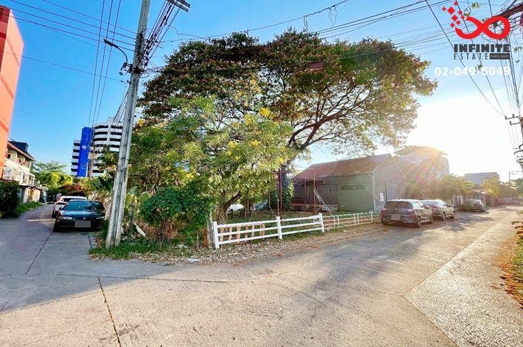 รูป ขายบ้านชั้นเดียว 103 ตรว.ซอยลาดพร้าว 81 แปลงมุม ทำออฟฟิศ คาเฟ่ ร้านอาหาร ใกล้ทางด่วน-รถไฟฟ้า - รูปที่ 3/13