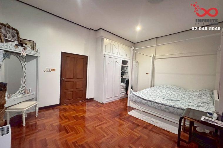รูป ขายบ้านพร้อมที่ดิน 440 ตรว. ถนนประชาราษฎร์บำเพ็ญ ซอยประชาราษฎร์บำเพ็ญ 6 (สุนทรศิริ) ห้วยขวาง ใกล้ MRT - รูปที่ 11/18