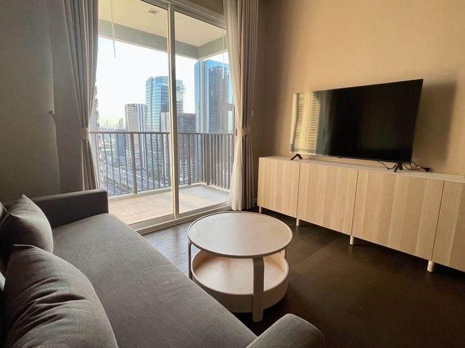 รูป 🏙️ ห้องมุม วิวสวยสะกด! The Saint Residences | ชั้น 21 ตึก A ✨ 63 ตร.ม. 2 Bed 2 Bath 🛋️ ห้องใหม่กริ๊บ เฟอร์ครบ พร้อมเครื่องซักอบผ้า 🧺 - รูปที่ 1/6