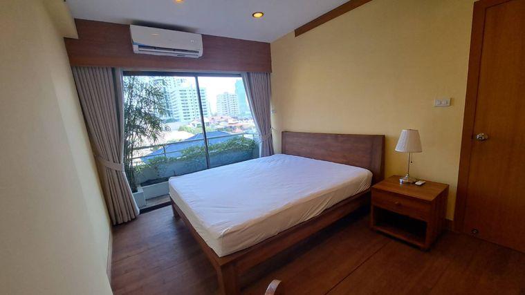 picture For rent: Saranjai Mansion, 1 bedroom, 1 bathroom. Quiet and peaceful with a beautiful, unblocked view. - 1/13
