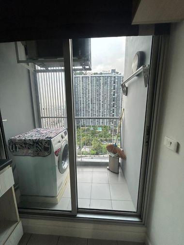 picture OMG1450  [ Aspire Sathorn - Tha Phra ]  Next to BTS Talat Phlu - for RENT 18-Jun-26 - 8/9