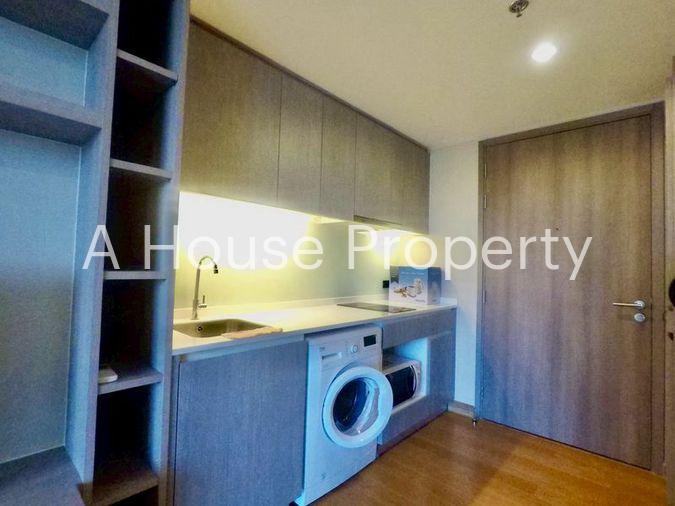 picture Luxury condo for rent, Marina Bay Front Sriracha, beachfront. - 4/6