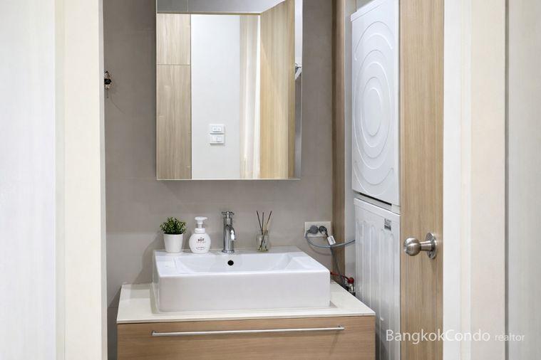 รูป 🍀🍀 Fully furnished💝 ให้เช่า📌 ดิ อิสสระ ลาดพร้าว (Line:@rent2022)✨พร้อมเข้าอยู่🔖A11140 - รูปที่ 13/15
