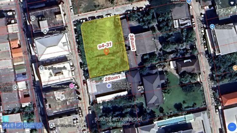 picture Beautiful corner plot of land in Ladprao 122. - 1/11