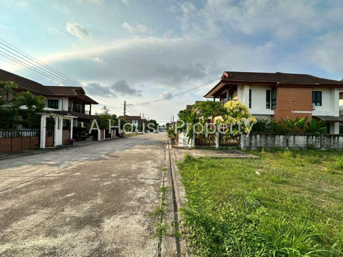 รูป ที่ดินสวย ในหมู่บ้านวิวไม้ 3 ศรีราชา พร้อมสร้างบ้าน - รูปที่ 14/15