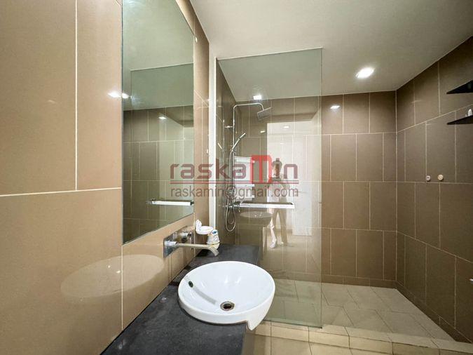 picture Beachfront Condo at Zire Wongamat | 2 Bedrooms - 12/28