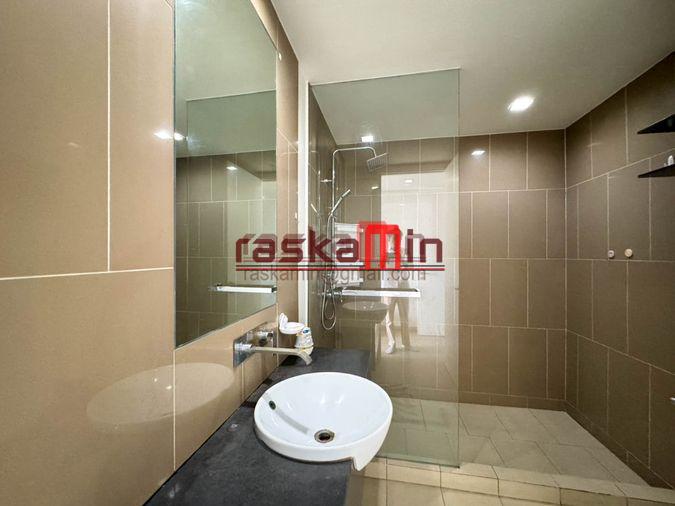 picture Beachfront Condo at Zire Wongamat | 2 Bedrooms - 12/28