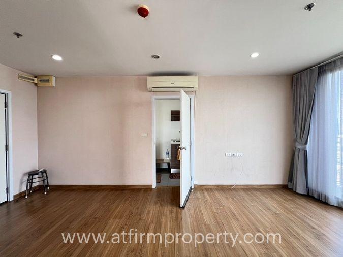 รูป 💥💥ขายด่วน!! Condo The Tree Interchange 2Bed 58 ตรม.ตึก B ชั้น 36 เฟอร์บางส่วน เพียง 4.9 ล้านบาท!! สอบถาม LINE ID: @atfirm💥💥 - รูปที่ 3/27