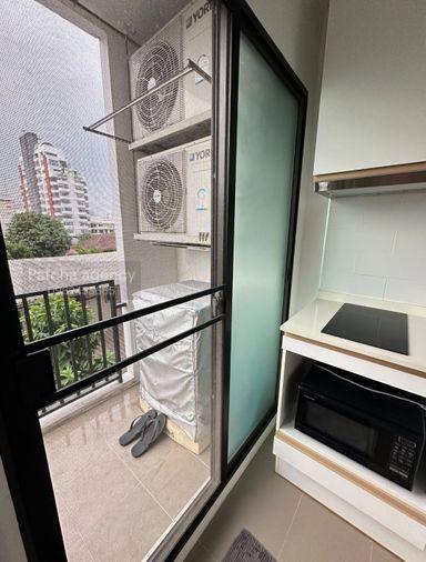 picture Nest Sukhumvit22. 1bed 29sqm. Line id: @pfagent - 10/13