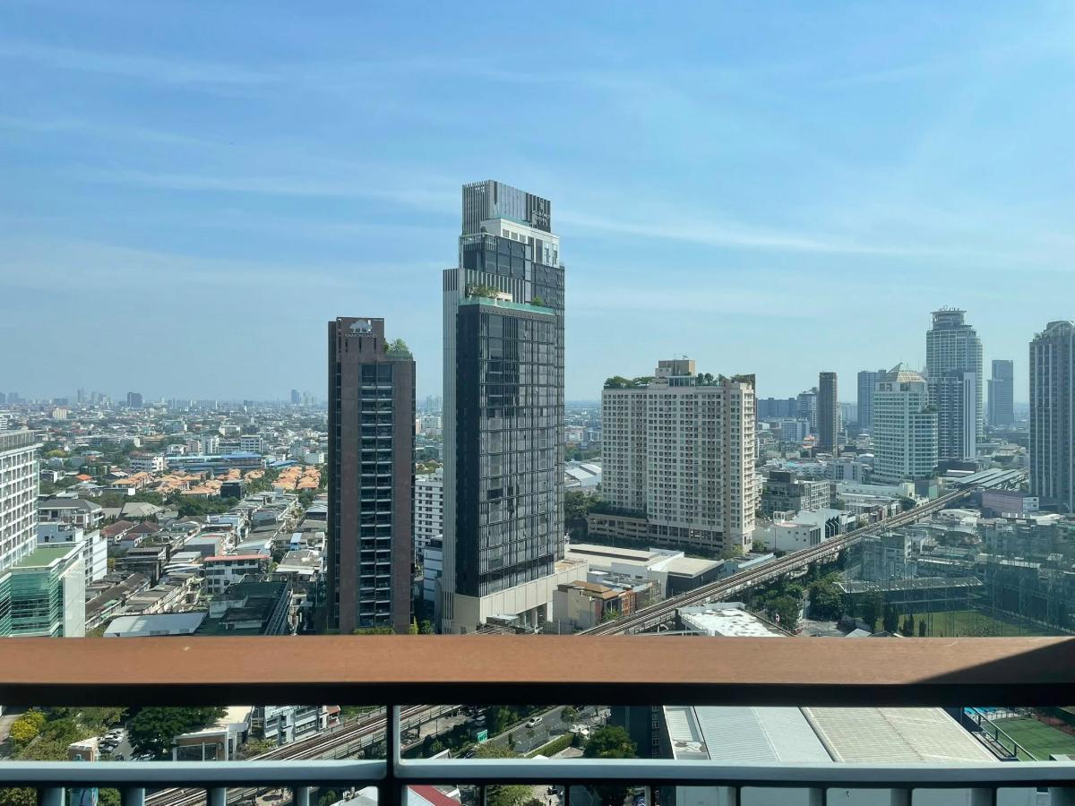 รูป ขายด่วน ขายถูกสุดในโครงการ ห้องวิวสวย ไม่โดนบล็อก  The Rhythm Sukhumvit 42 เดอะ ริธึ่ม สุขุมวิท 42 ใกล้ BTS เอกมัย   - รูปที่ 8/9