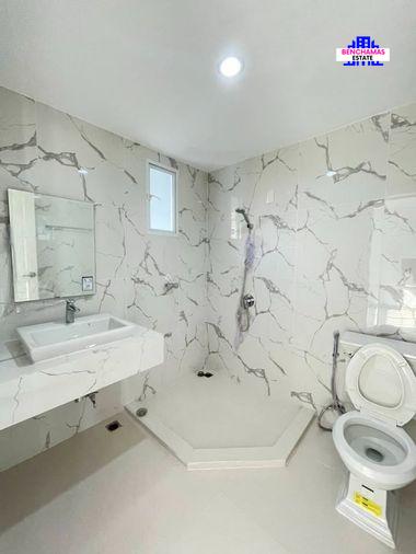 picture ðĨFor Sale The Preston Townhome Rama 9 â Srinakarin, rare corner unit, last unit available - 13/13