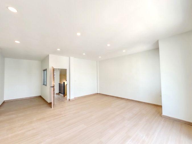 picture H0799, Home Office for sale 4 Br., Ratchada-Lat Phrao - 13/17