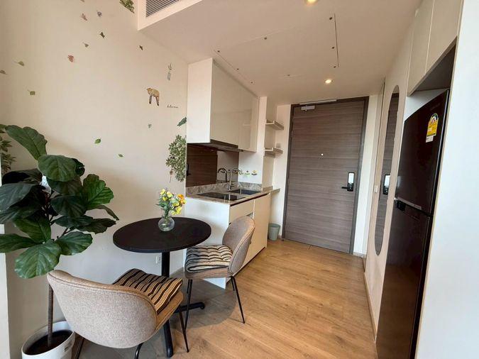 picture Condo for rent at Fynn Asoke (BTS Asoke)  - 4/11