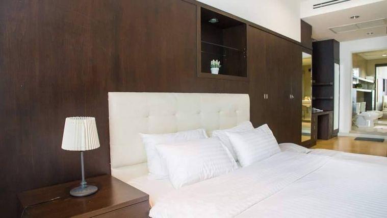 picture Condo for rent at Baan Sathorn Chaopraya. Beautiful view, including fireworks during festivals. - 1/10