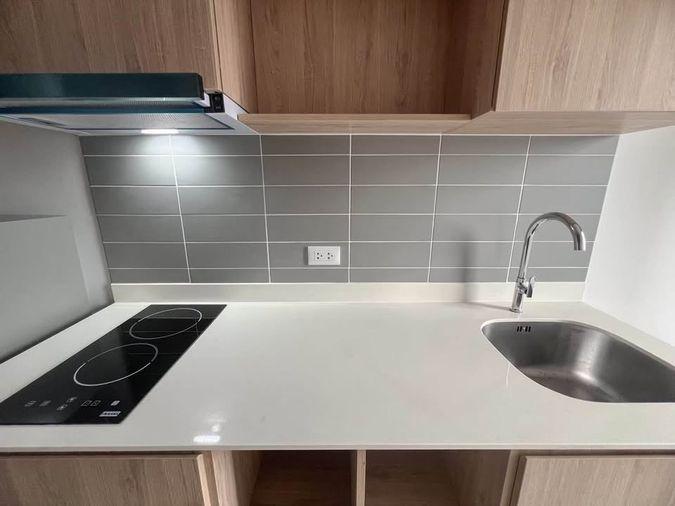 picture For rent: Chewathai Pinklao, 1 bedroom, 1 bathroom, 1 kitchen, 1 living room, 1 balcony. - 6/13