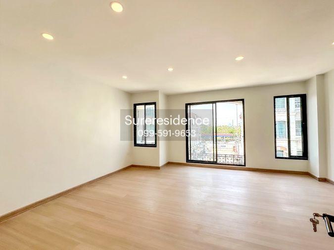 picture H0799, Home Office for sale 4 Br., Ratchada-Lat Phrao - 12/17