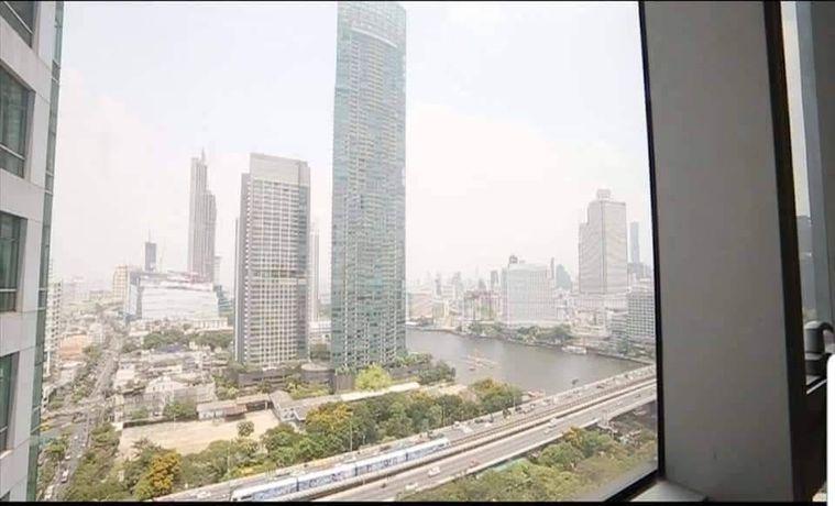 picture Condo for rent at Baan Sathorn Chaopraya. Beautiful view, including fireworks during festivals. - 5/10