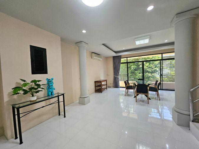รูป ทาวน์โฮม สุขุมวิท 31!  Chicha Castle ใกล้ Emporium และ MRT/BTS - รูปที่ 25/34