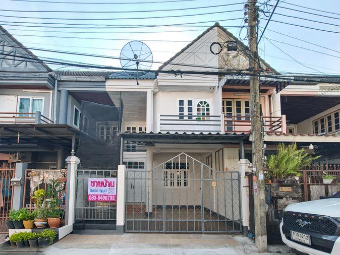 รูป ขายทาวน์เฮ้าส์ รีโนเวทใหม่ บดินทร์รักษา 3 คู้บอน 27 เนื้อที่ 20 ตร.ว. 3 นอน 2 น้ำ ต่อเติมครบ ใกล้รถไฟฟ้าสายสีชมพู สถานีคู้บอน พร้อมอยู่ - รูปที่ 1/47