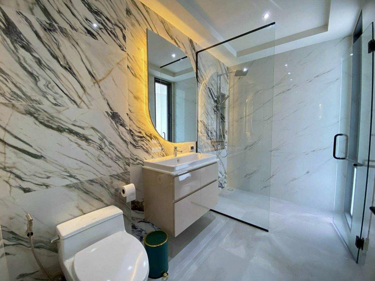 รูป 5 Bedroom Luxury House for Sale in East Pattaya - รูปที่ 15/16