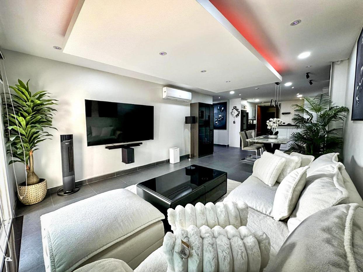 picture 2 Bedroom Condo for Sale at Regent Pratamnak Pattaya - 3/14