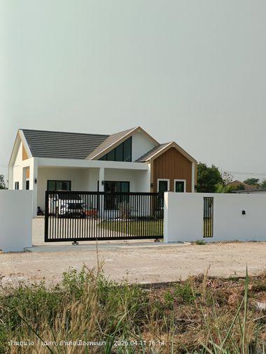 picture Home for sale at Phayao  ,Pgatao University - 3/24