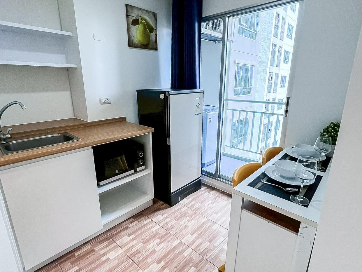 picture Condo for Sale Lumpini Ville Naklua Wongamat Studio High Floor - 6/12